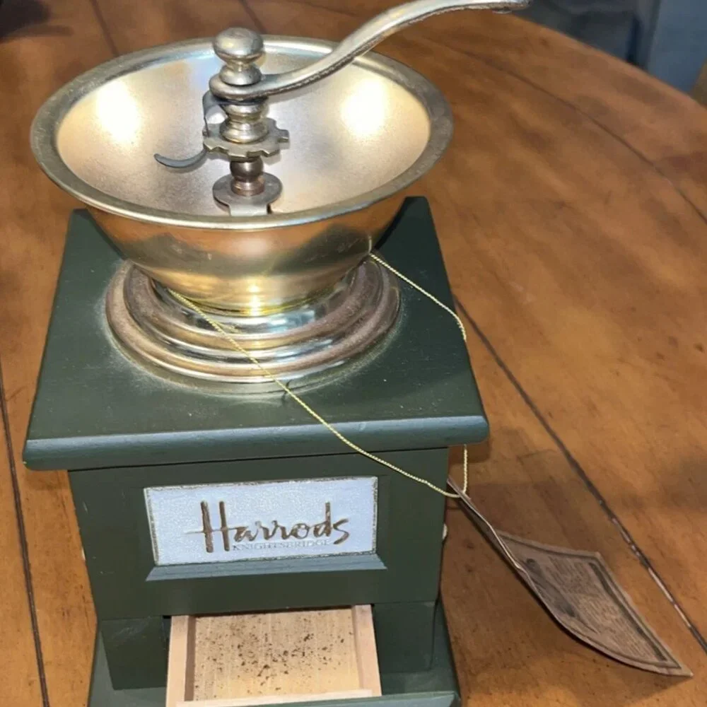 VINTAGE HARRODS KNIGHTSBRIDGE OF LONDON ENGLAND COFFEE GRINDER WITH BEAR MASCOT